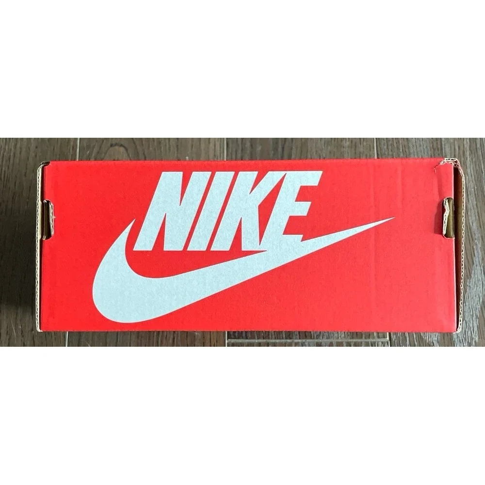 Nike‎ empty shoe box